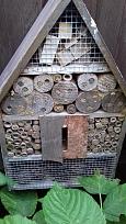 Click image for larger version

Name:	insecthotel1.jpg
Views:	822
Size:	801.5 KB
ID:	2582584